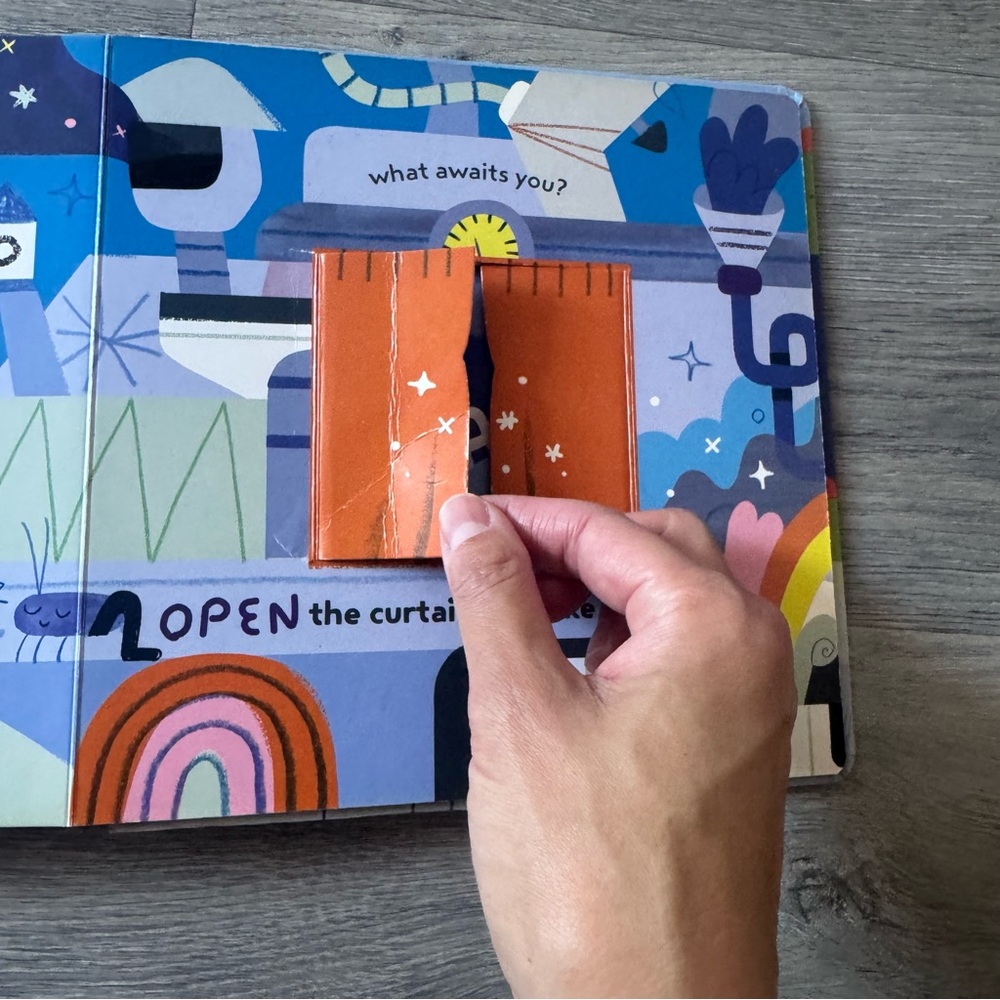 Dream Machine Interactive Book - Picture 4 of 4